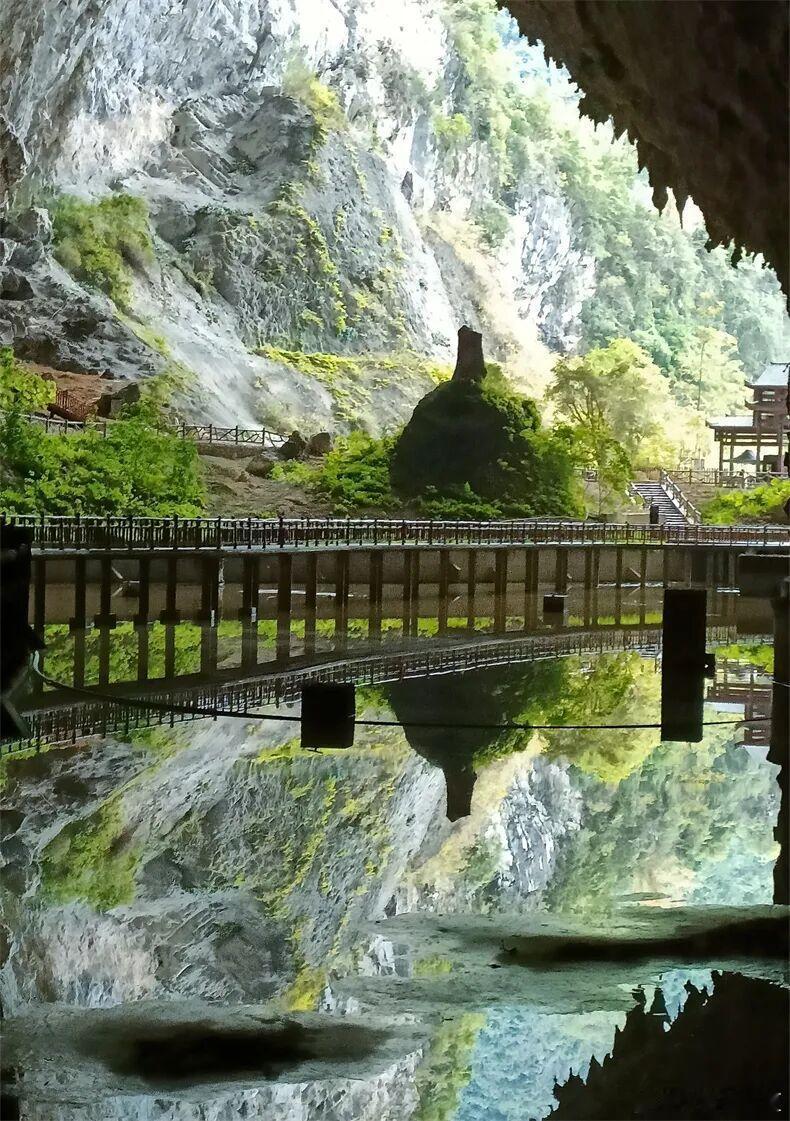 “河池归来不看喀斯特”，河池，是低调的喀斯特博物馆，天坑、天窗、天生桥、溶洞、地