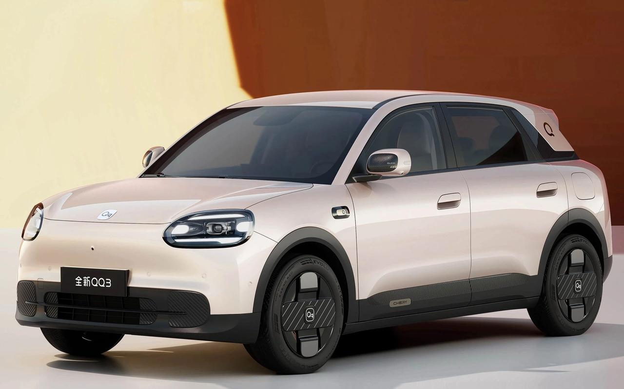 QQ3纯电5.89万起，轴距2米75别再看老头乐了家人们，你们还记得当年满大街跑