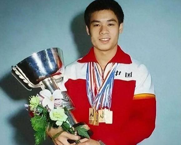 4月13日：那个拿过106块金牌的人，在这一天"从头开始"
 
38年前的今天（