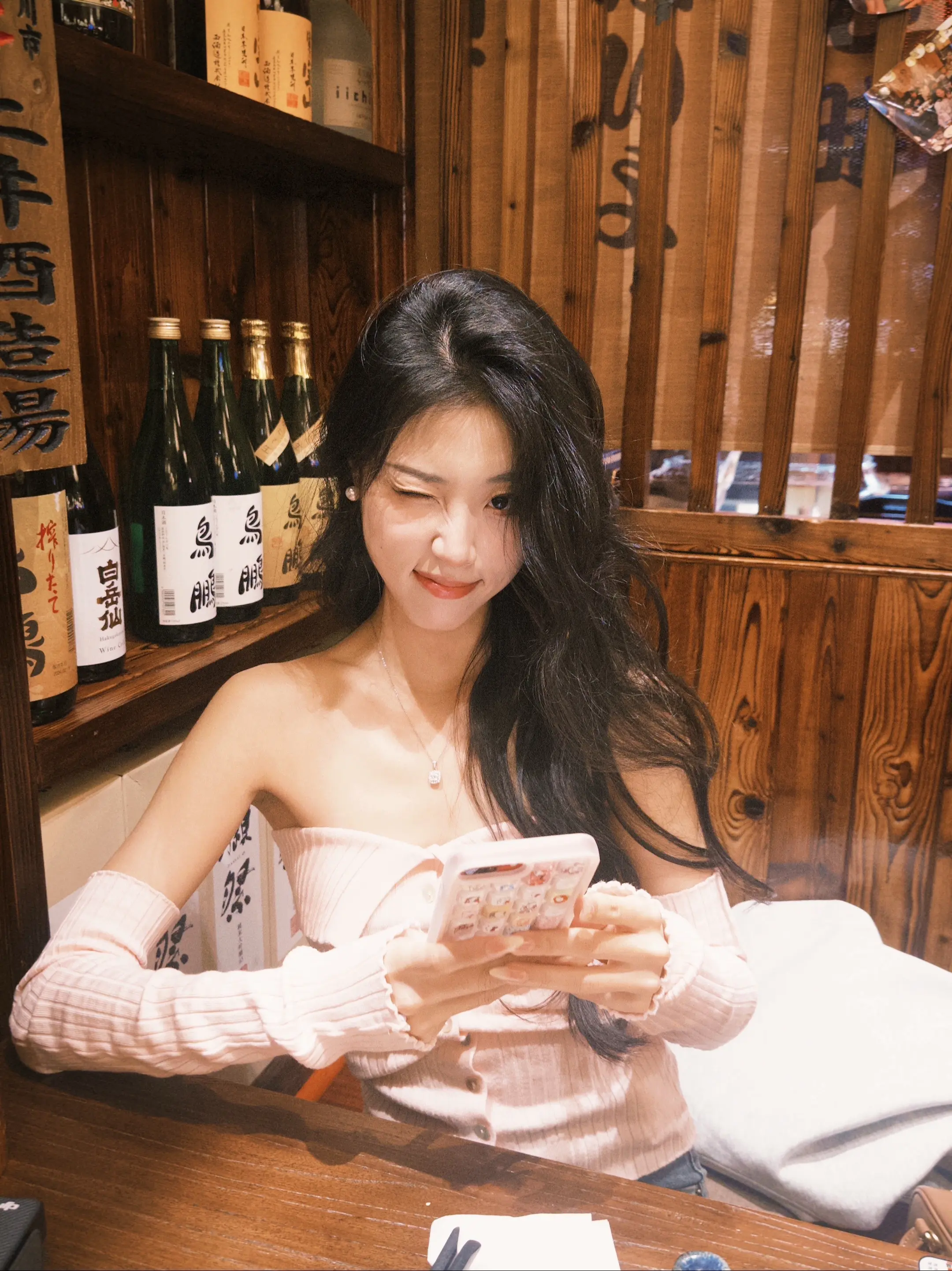 漂亮的脸太多了 所以我只想做个快乐的女孩