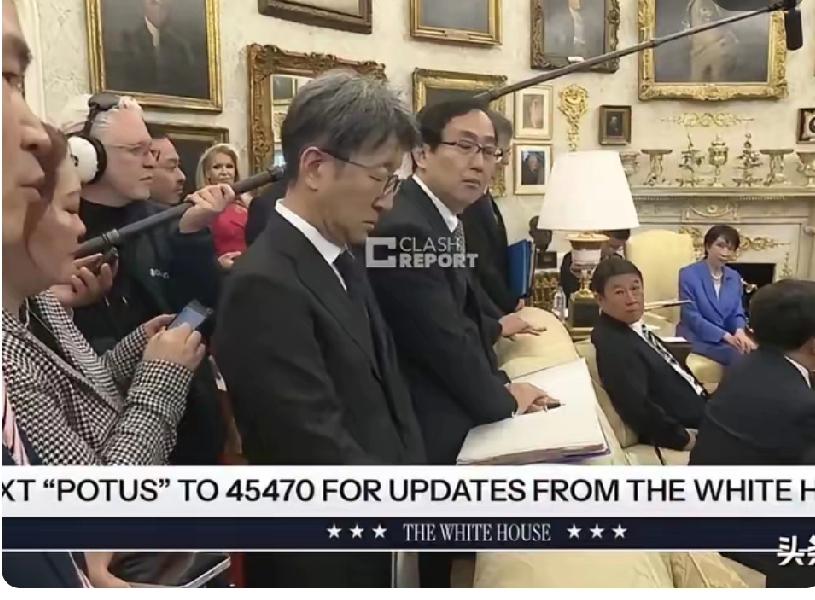 特朗普和高市早苗会晤时这事儿太有看点了。日本记者问打击伊朗前为啥不通知盟友，特朗