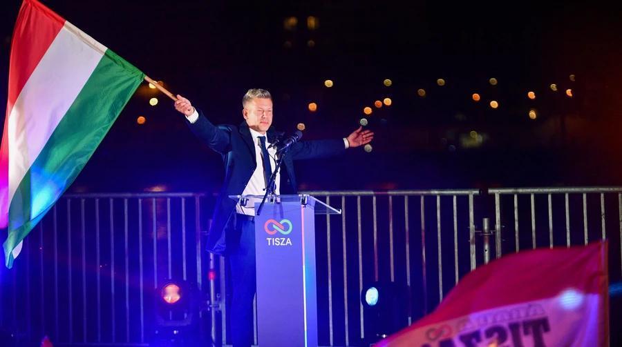 走了一个欧尔班，又来一个欧尔班。泽连斯基的期待全落空。

匈牙利反对派毛焦尔刚刚