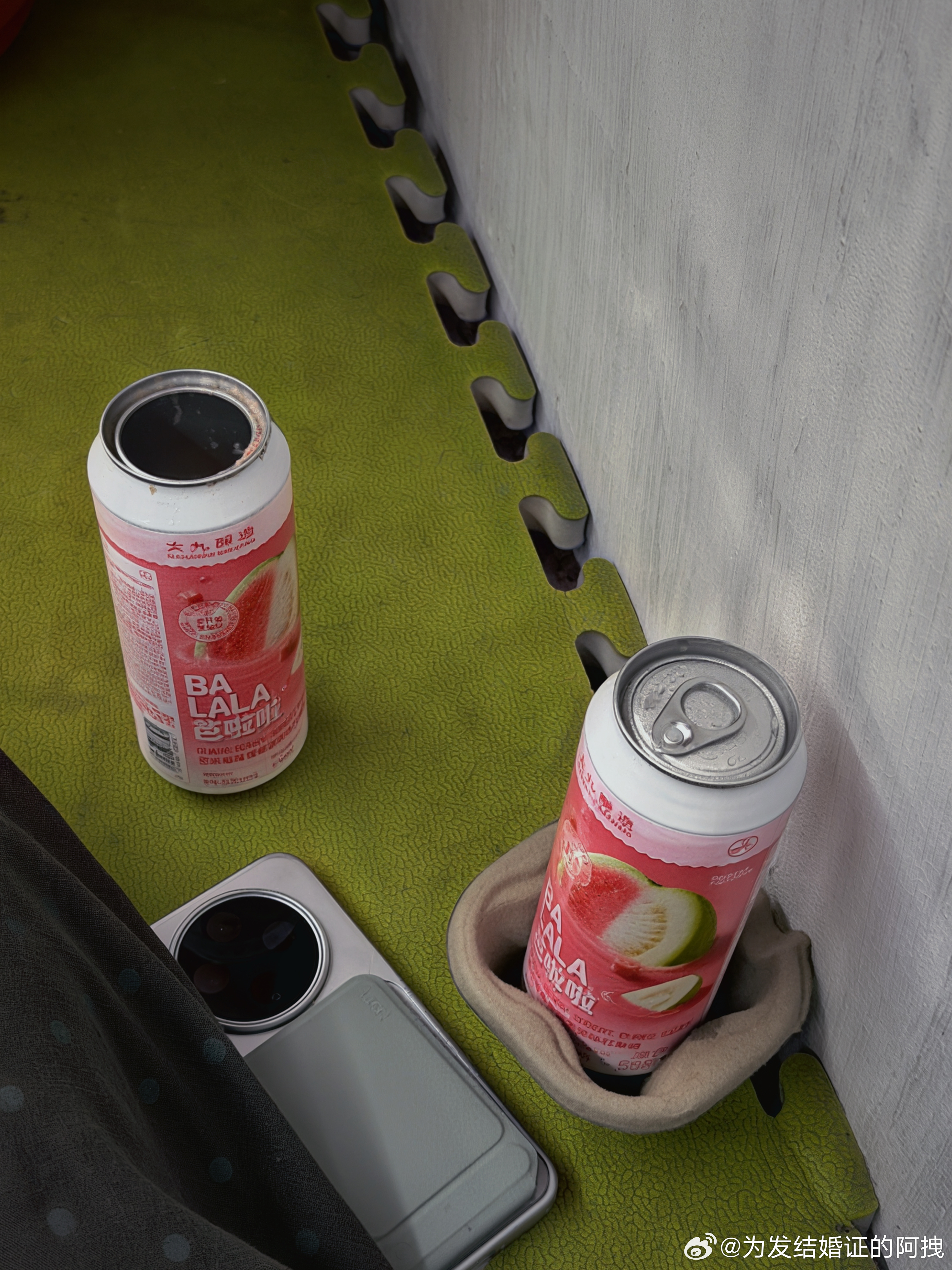 以后李熠崧写作文:夏日炎炎妈妈带着干妈买的啤酒送我去上辅导班 