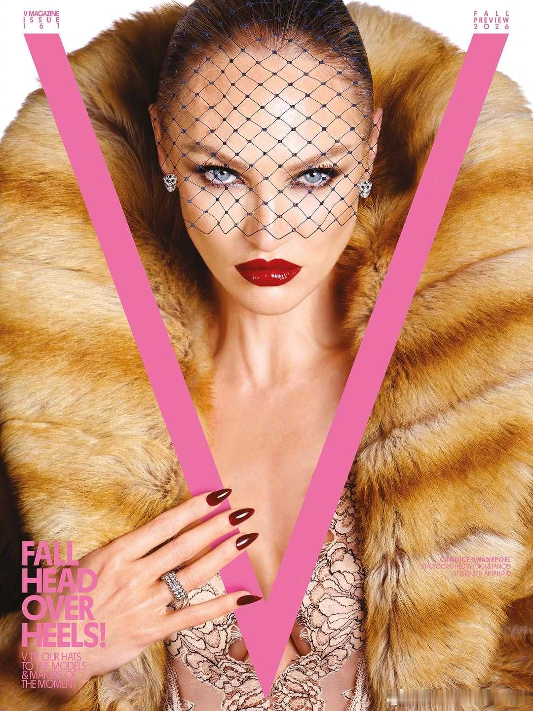 V Magazine 最新期「秋季预览」号，集结了15位超模登上封面，演绎各大时