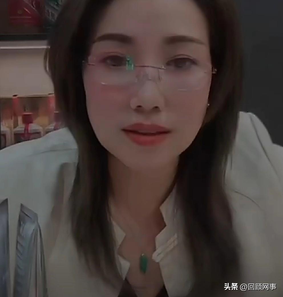 三驴妈回应为啥偷摸生孩子？优秀的姐妹跟老头在一起生活我绝对不会打扰你们！

  