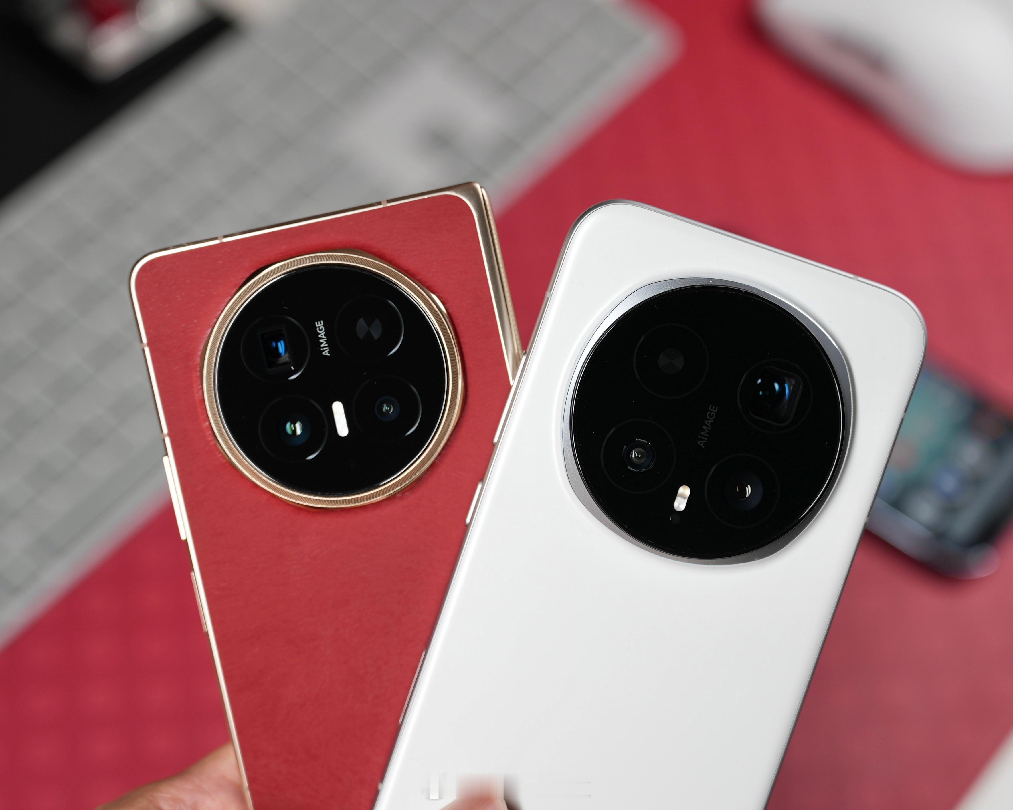 凑齐了，荣耀Magic V6➕荣耀Magic 8 Pro荣耀的相机，目前来看最大