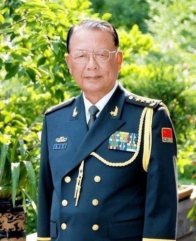 1987年，几位退休老干部联名举报，解放军高官赵南起与境外人员来往密切，疑似韩国