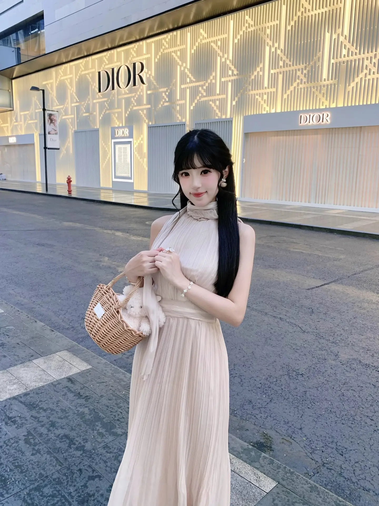 清楚系也是有点太美了…不愧是希腊女神裙