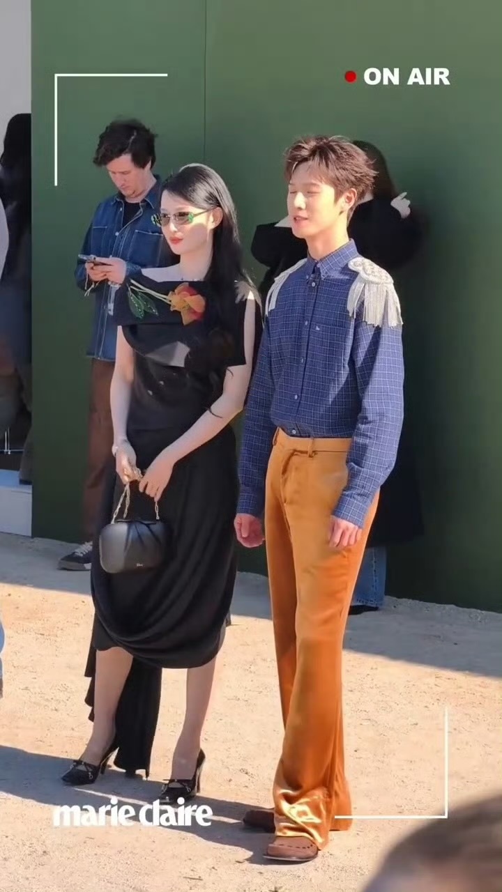 李昀锐王楚然Dior看秀同框 