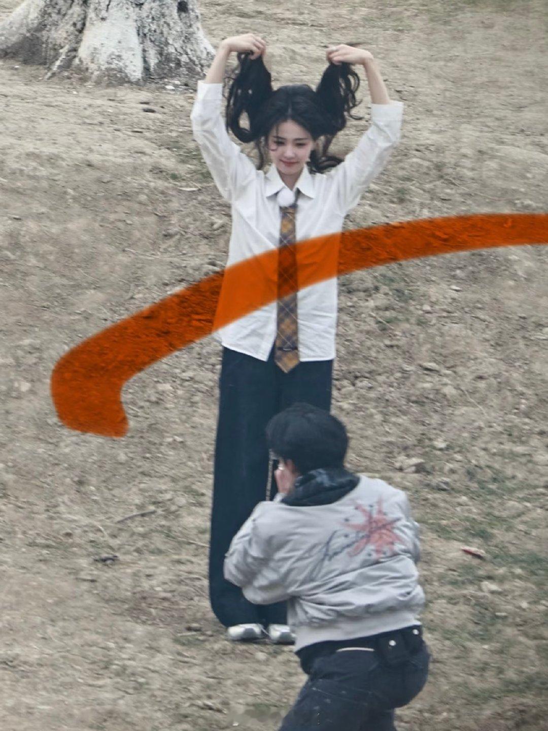 天呐我们意宴万年合体了王鹤棣白鹿亲爱的客栈路透王鹤棣给白鹿拍照