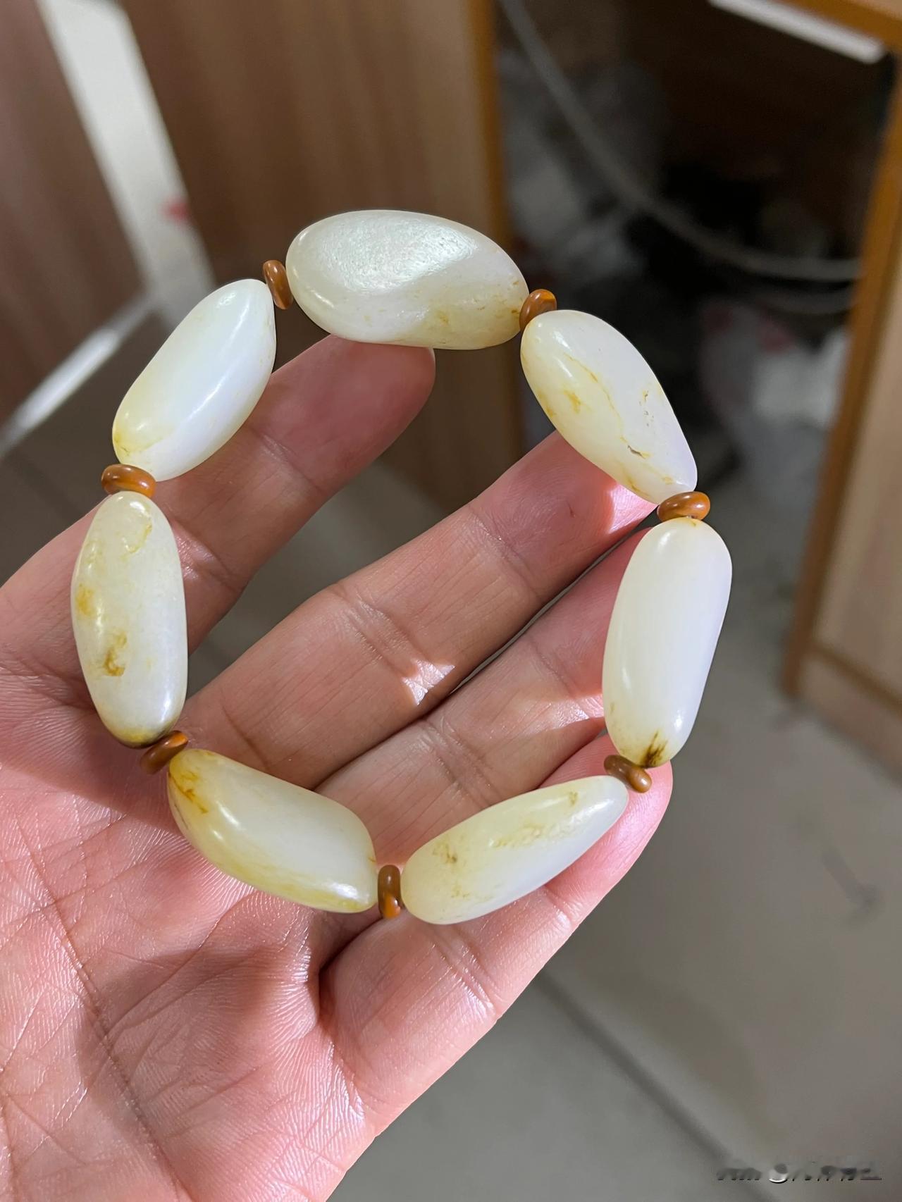和田玉籽料原石手串颗颗原石沙金皮