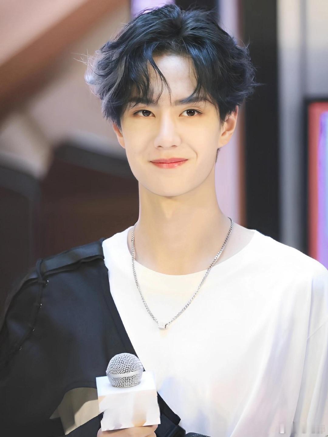 王星越 博君一肖是真的 妈妈我今天没疯！是王星越发微博带 “bjyxszd” 了