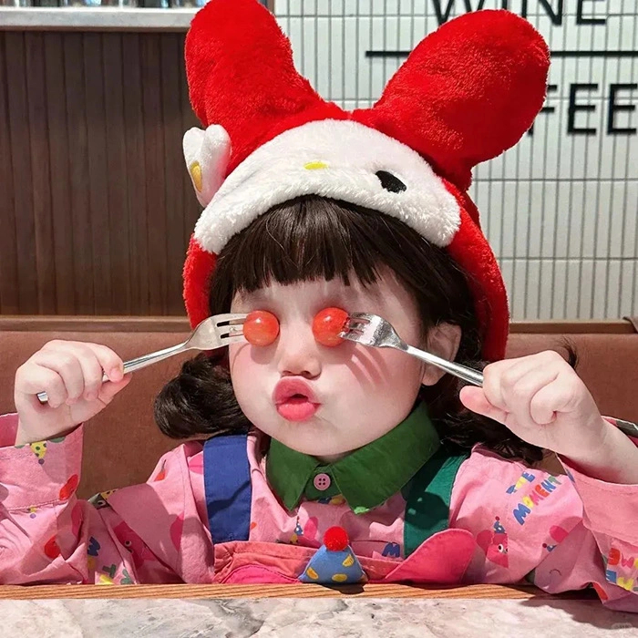 “朋友圈这样晒娃，真的超有梗🤪”01.🎢⸝⸝ ⸝⸝ 𝚎𝚖𝚘𝚝𝚒𝚘