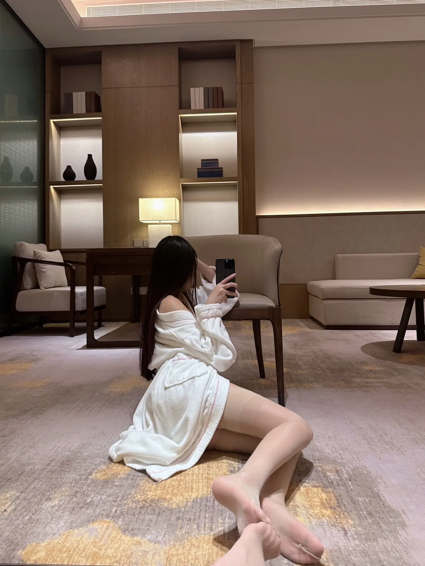 幸亏我一般下午才出现，不然你们早晚爱上我。