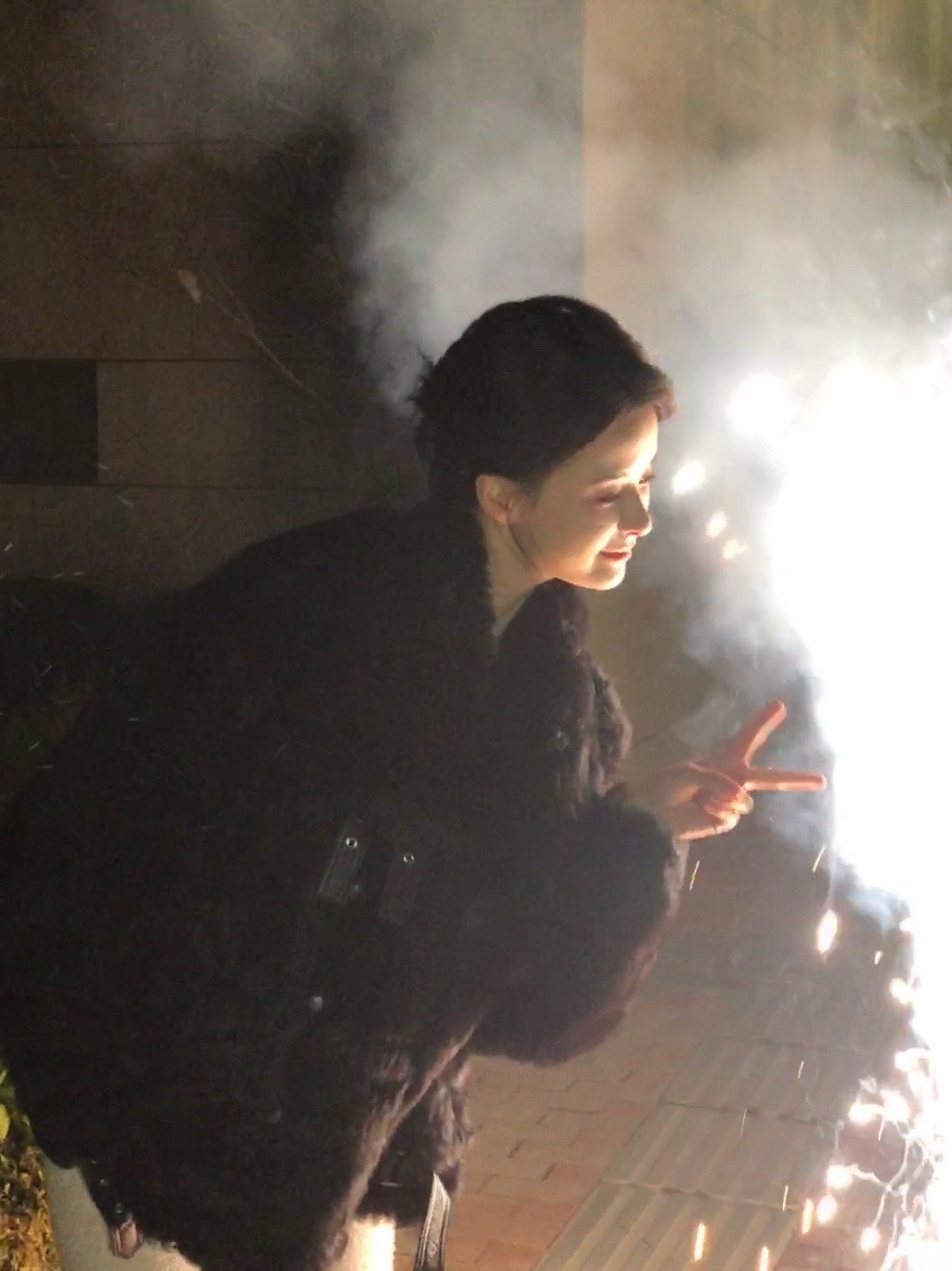 本来想用小号发🎵的 拿来发这里吧～（假装有音乐）:呐～～亲爱滴 告诉你 我有许