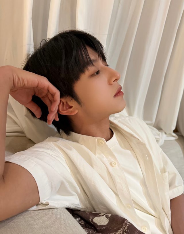 李沛恩 lpe每日搭沛 花开不是为了花落，而是为了开得更加灿烂