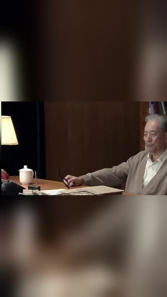 叶剑英说：“毛、刘、周、朱、陈、林、邓，除了毛主席的后六位，还有各位老帅等其他人