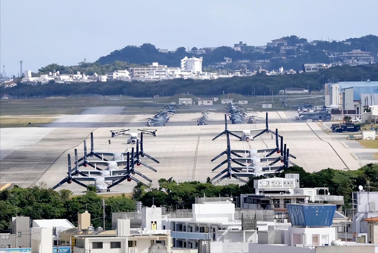 美军变卦了！最近美国官方明确说不打算把驻扎在日本冲绳的那支海军陆战队团撤走了，可
