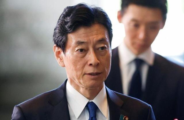 日高层访北京，遇闭门羹。新加坡联合早报日前报道：“日本执政党自民党的选举对策委员