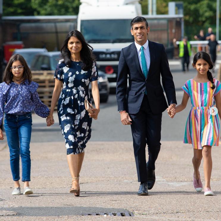印度裔马姆达尼当选纽约市长，让人不禁想起了苏纳克，他也是印度裔，而且是英国第57