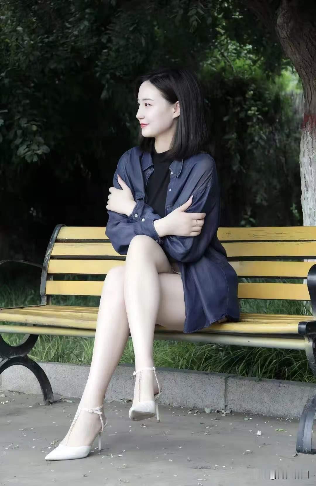 [笑哭]听到大哥的评论，真的是如同醍醐灌顶一般，茅塞顿开，难怪现在收入越来越低了