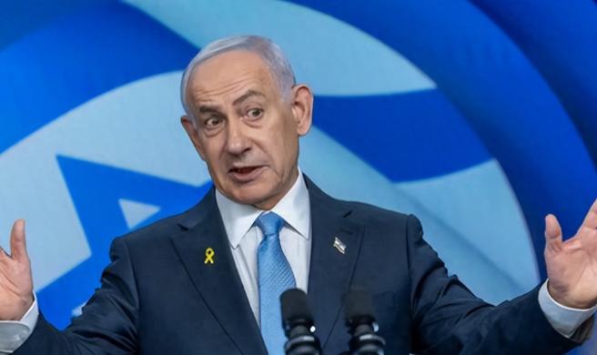 现在有些大国演戏都不带换剧本，原封不动的都能给你搬上去，巴基斯坦防长撕了美国“人