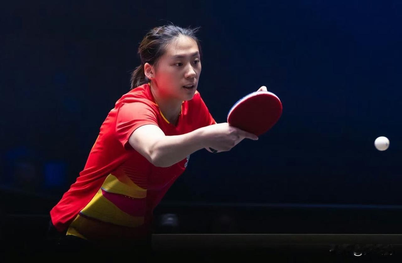 🏓WTT香港总决赛•三次失利后，陈熠终于赢了朱雨玲。恭喜陈熠，晋级女单八强。