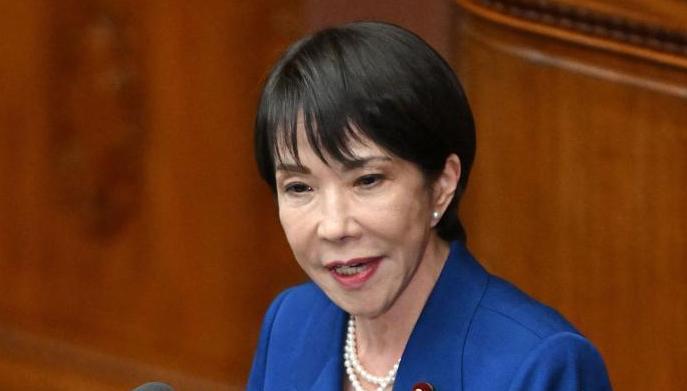 真当日本的驱逐舰是免费送的？ 

2026年3月16日，日本首相高市早苗被架在火