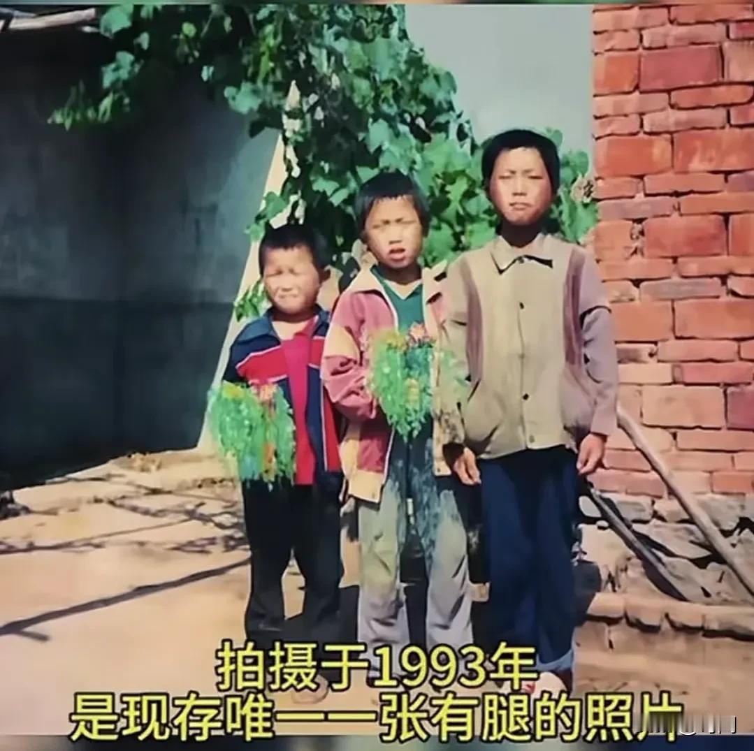 如果你现在过得很艰难，那么请看看这位，相信你会有不一样的人生感悟。陈州，从小时候