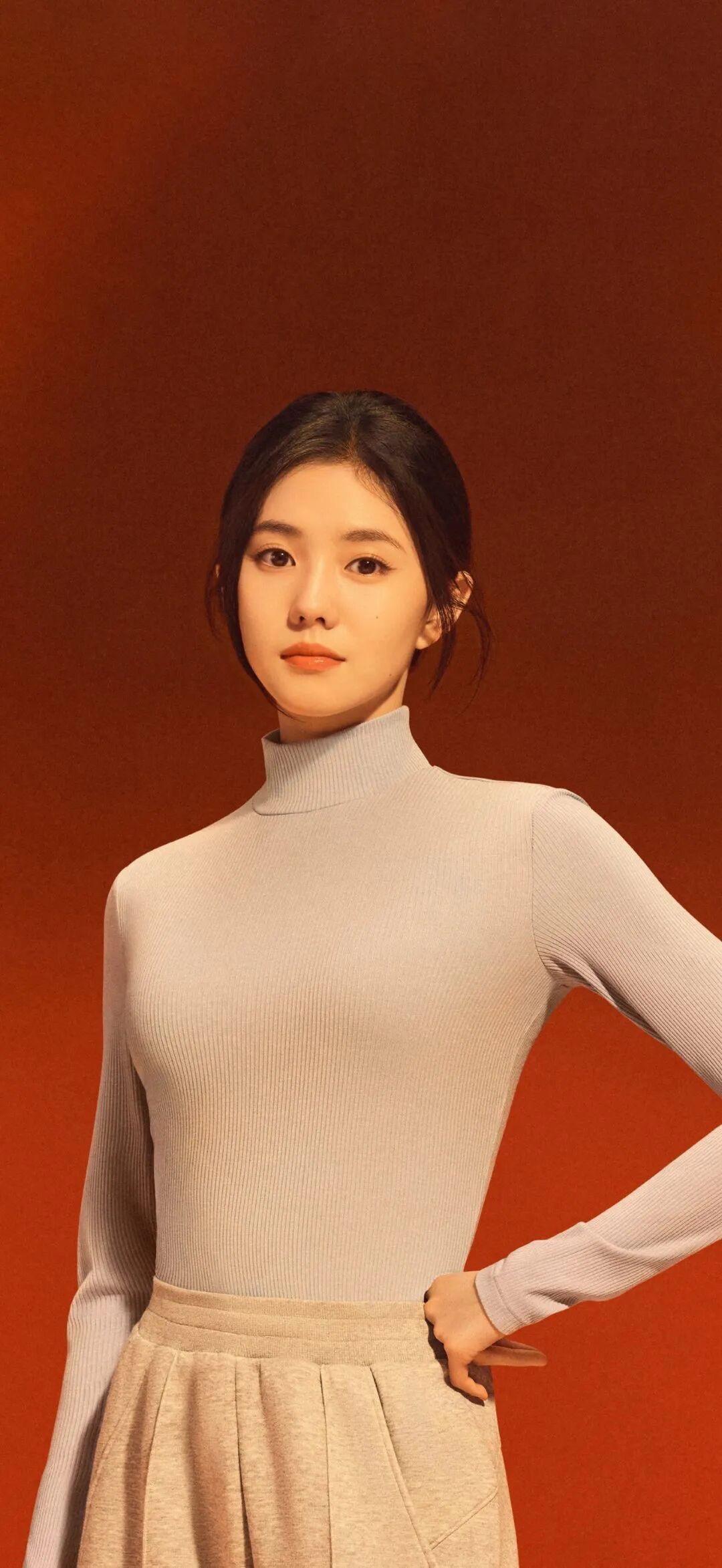 刘浩存 高领毛衣 性感身材