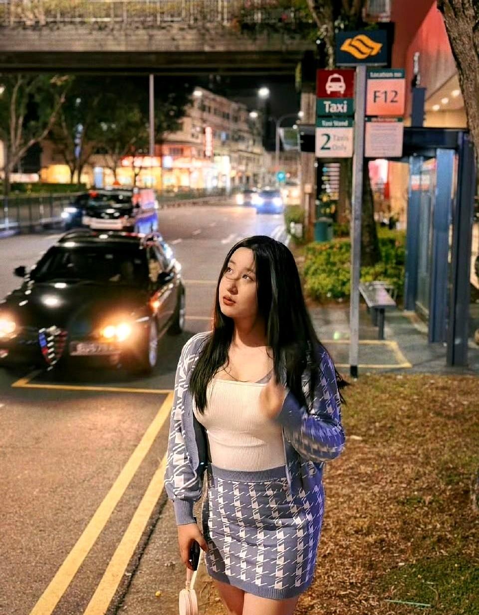 锤娜丽莎真把减肥这事儿，藏得严严实实！

她不是那种卖惨博同情的人，体检出重度脂