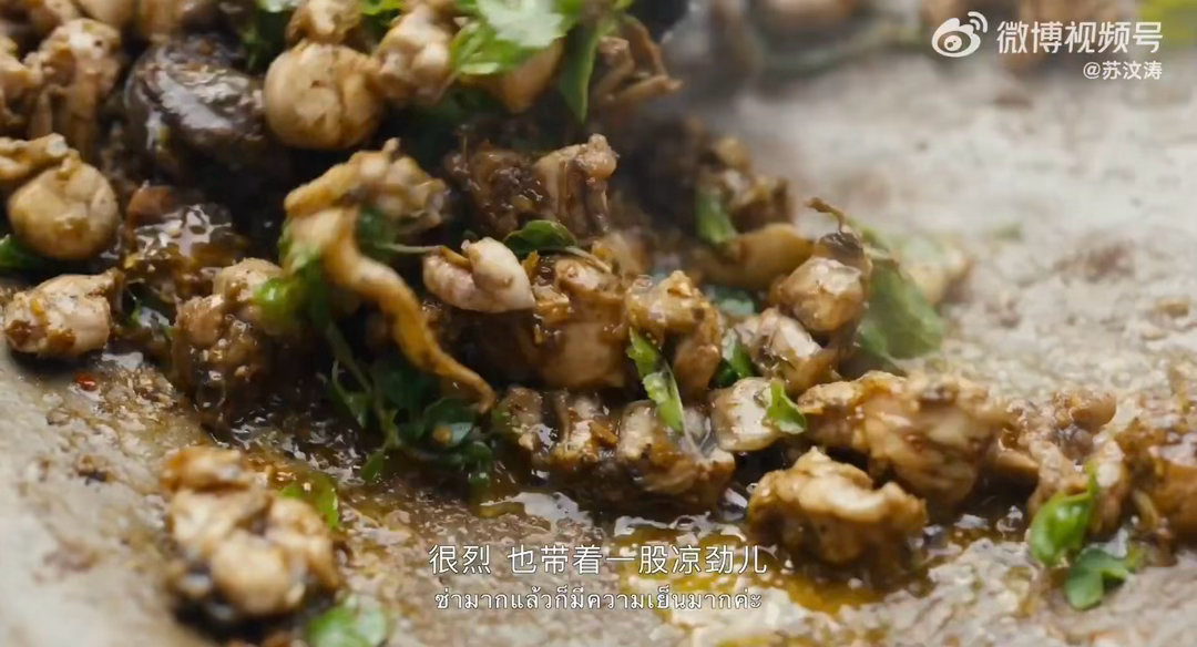 一道菜藏着泰国版耙耳朵哲学 这道“炒酒鬼”之所以能成为当地招牌，大概就是因为，罗