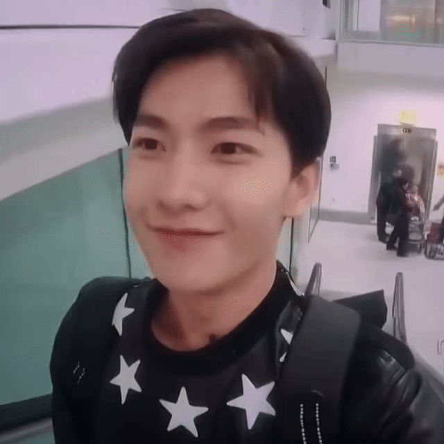宁静回应杨洋走丢怪谁也怪不到杨洋头上，当年春秋笔法的现在殉正主真是活该。 ​​​