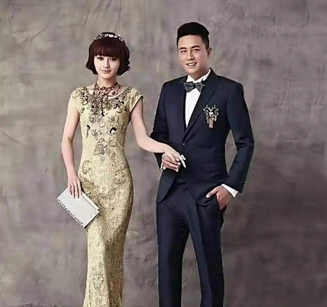 姚笛的五官精致身材完美，就是太瘦了点。女人到她这个年龄身上还是要有肉一点的好，早