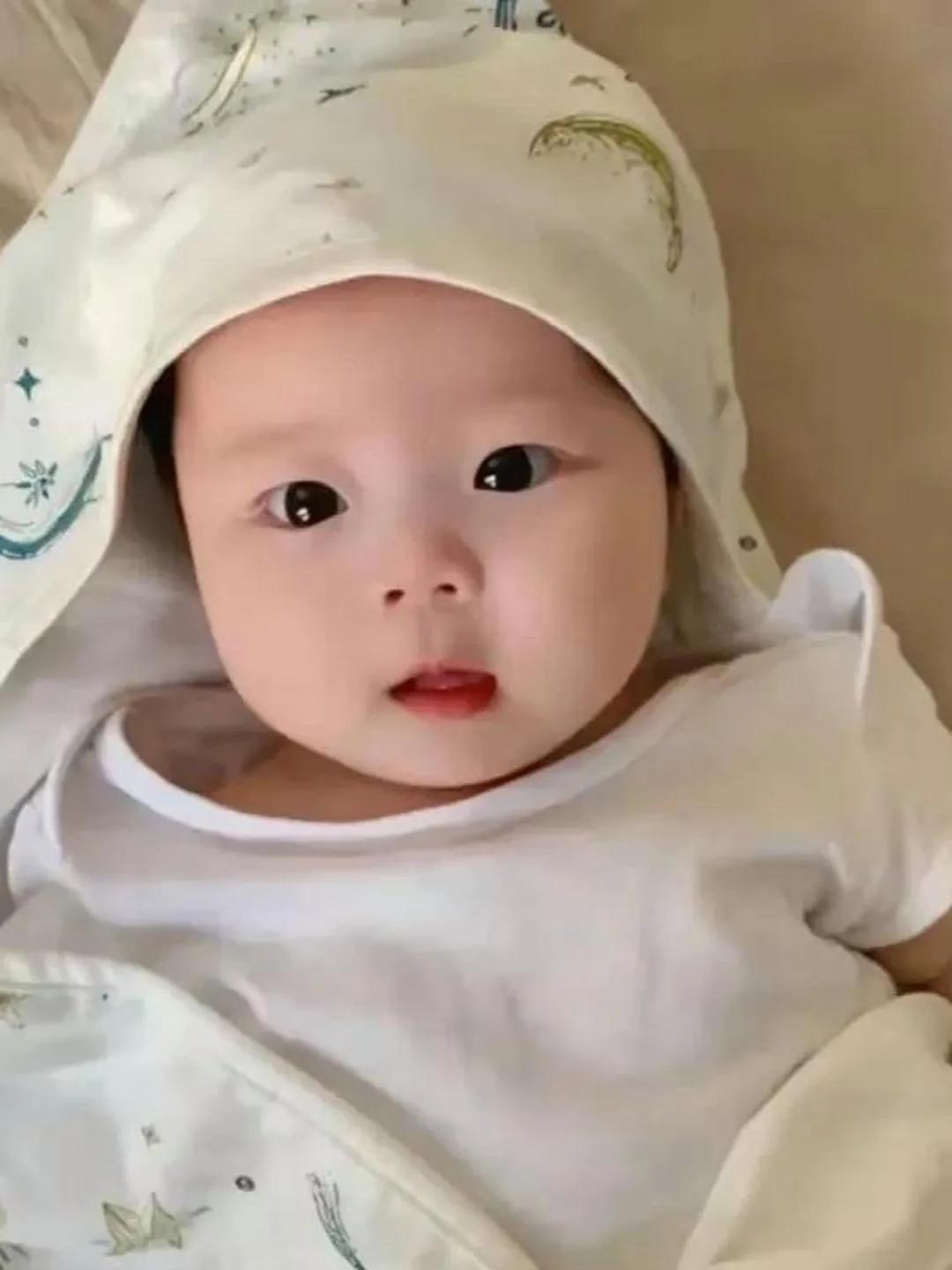 浙江一男子没有孩子，便和其他女子商量，出25万元为其生一个孩子，女子爽快答应了，