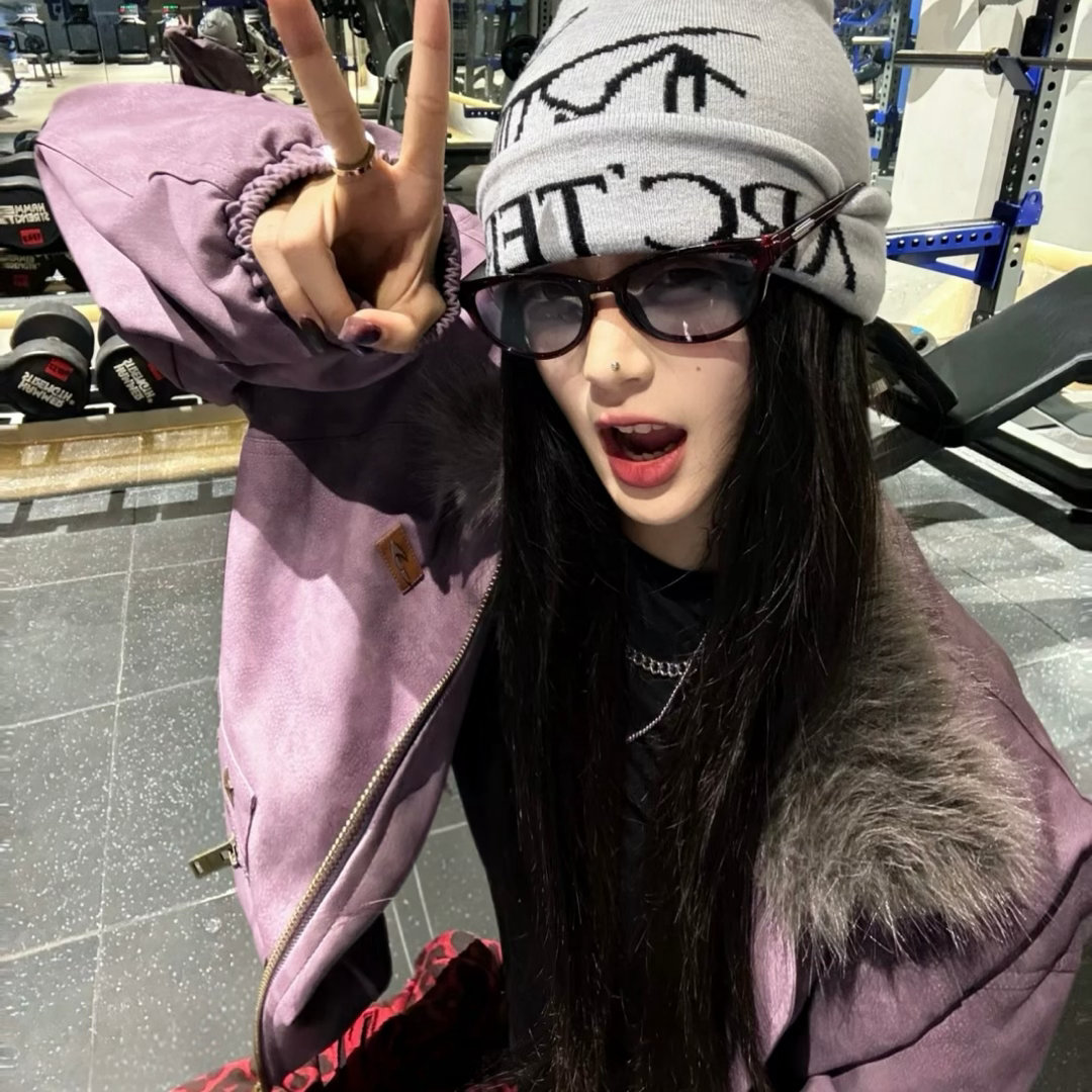 我根本不需要管好自己的脾气 我要的是其他人管好自己 少来气我 