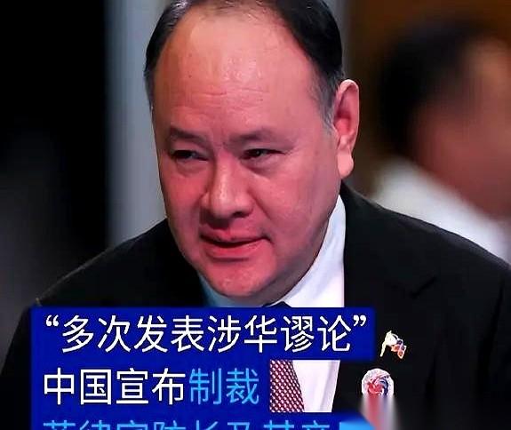 6月16日，新加坡香格里拉酒店后厨。
堂堂菲律宾国防部长特奥多罗，放着灯火通明的