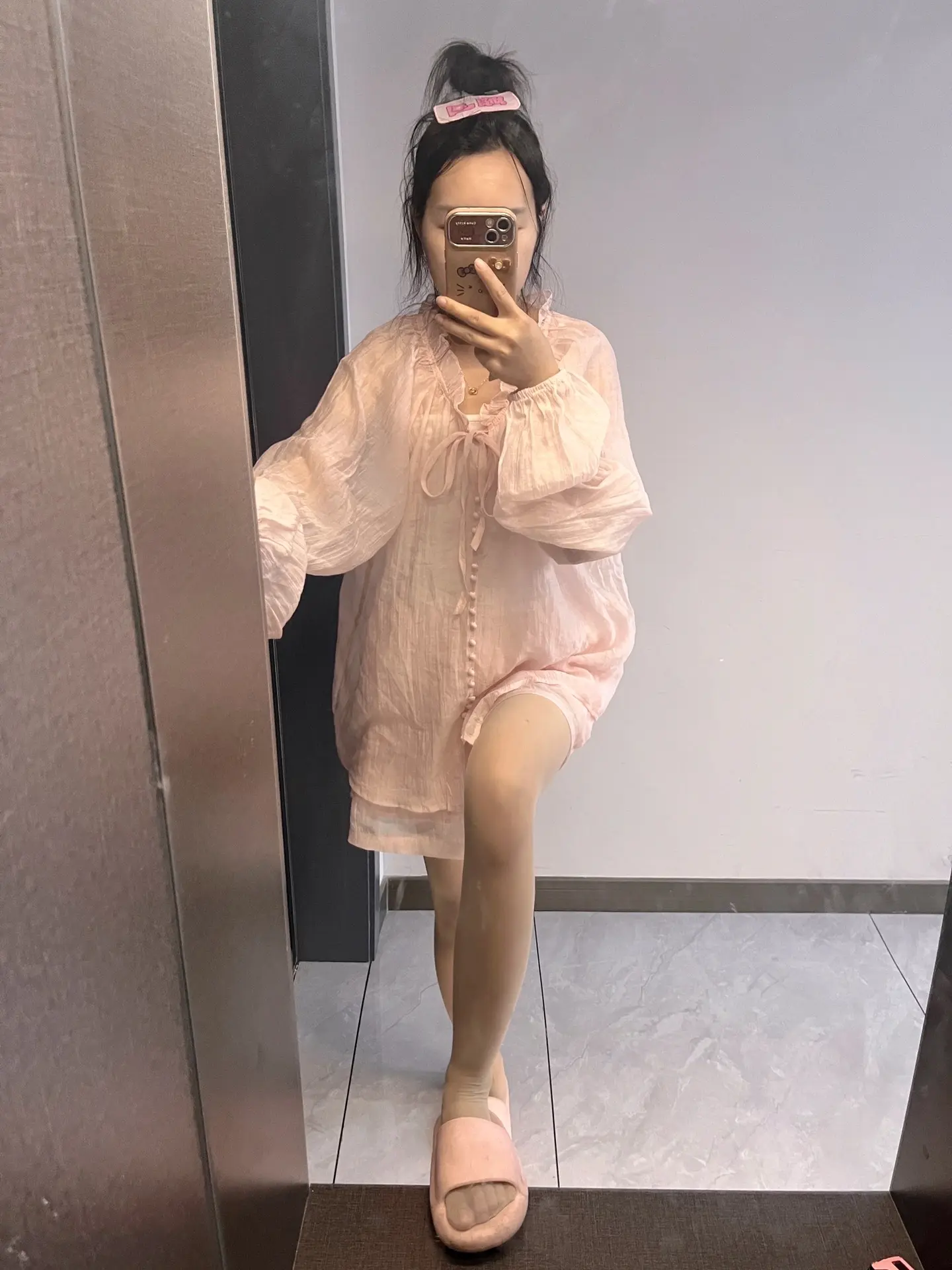 对镜拍 原相机 穿搭 分享照片