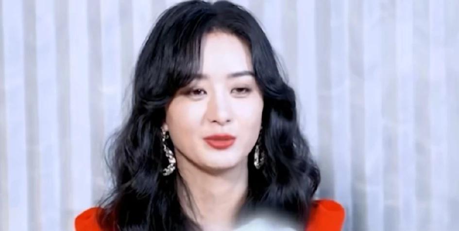 #赵丽颖印象探讨# 赵丽颖，内地影视界的璀璨明星。她以坚韧不拔的毅力，从龙套走向