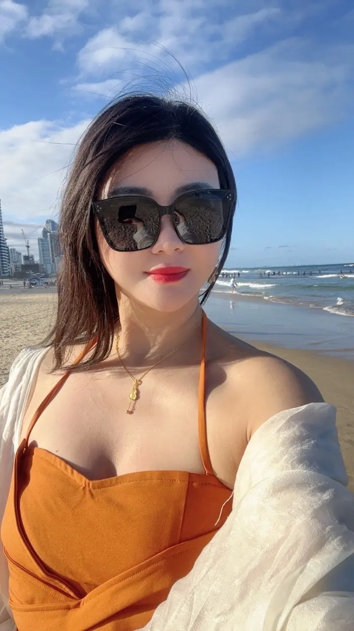 人生总在选择中选择，或许我们都应该学会平静的接受一切