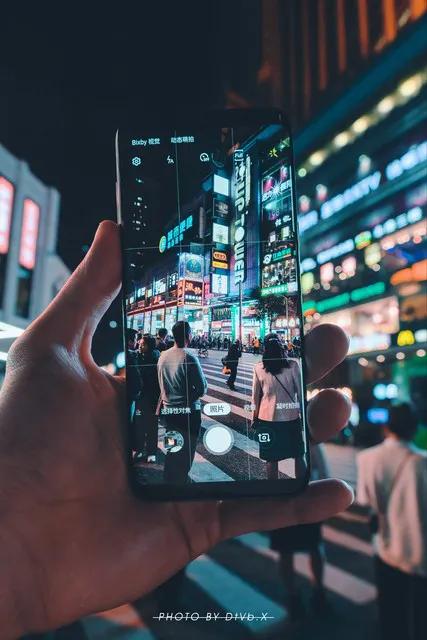 红楼梦中印象最深的一句话是什么 《红楼梦》里印象最深的是“假作真时真亦假，无为有