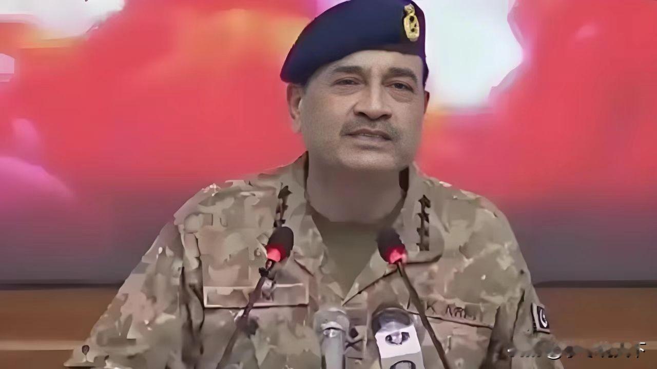 巴铁元帅紧急致电特朗普，“海峡封锁”是谈判最大障碍！

这通电话，可能让一触即发