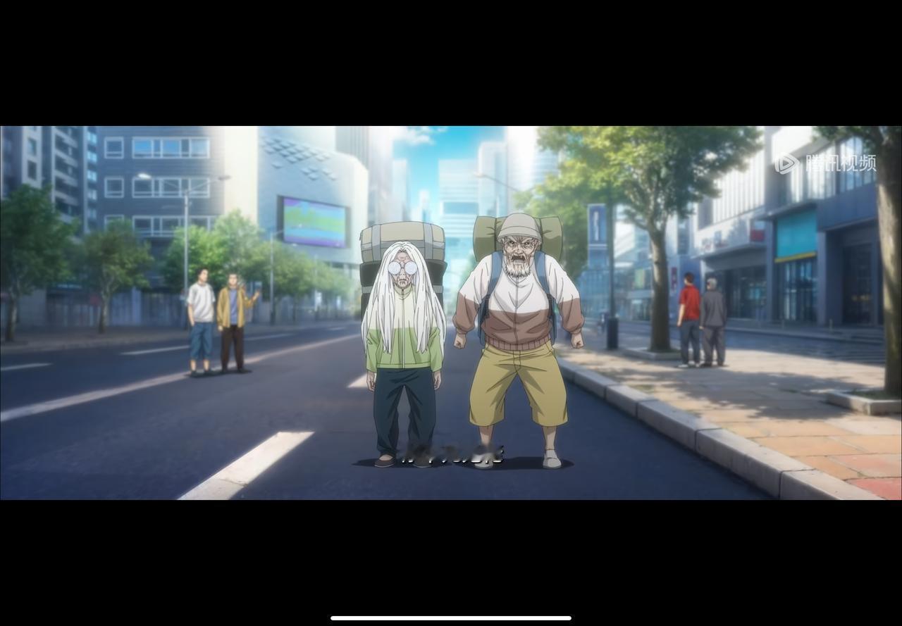 ￼哈哈哈哈哈金凤婆婆和夏柳青两个人加在一起都快150岁了，背着那么大的包，看来目