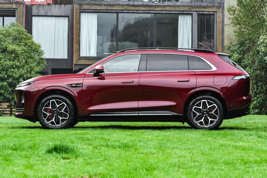 星途EX7正式上市！19.99万起，纯电/增程可选，家用中大型SUV真香？

4