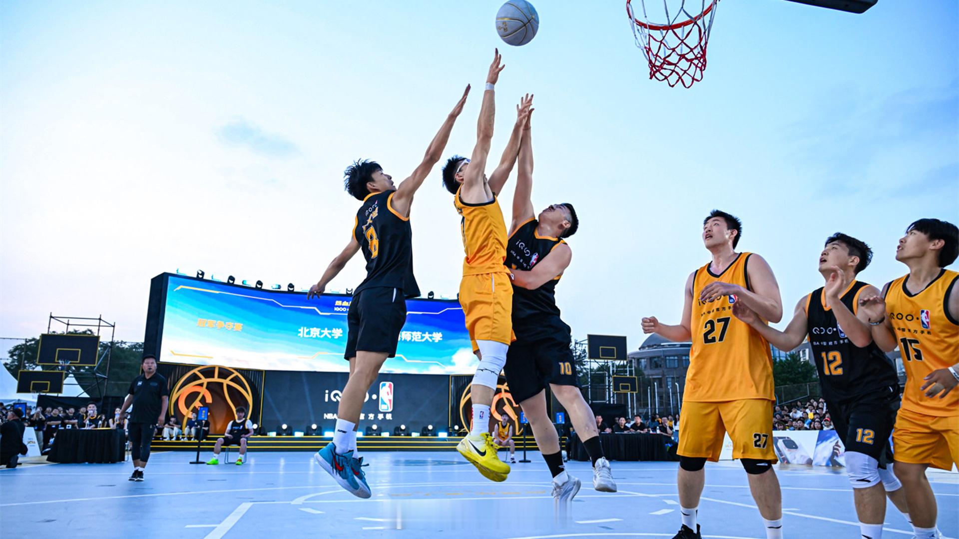 第四届iQOOxNBA高校篮球赛全国总冠军已被北京大学拿下，亚军、季军则由青海师