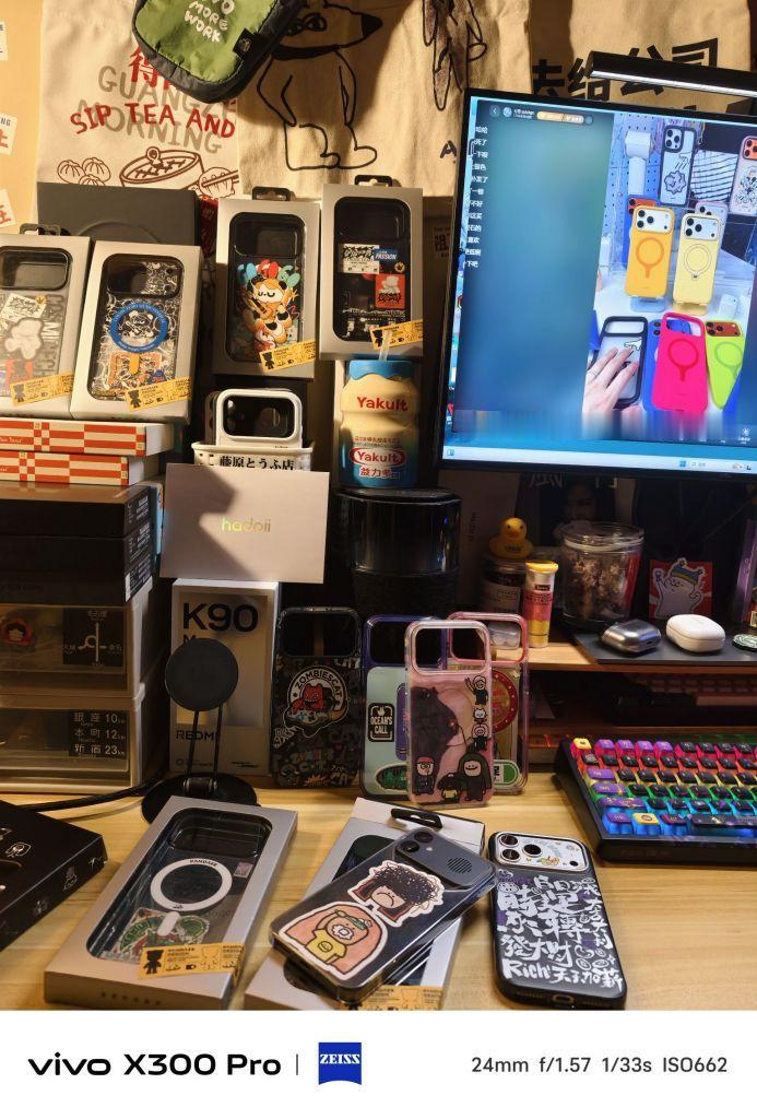 买iPhone壳很少翻车，反观安卓的就.......
收拾抽屉翻出一堆废品，发现