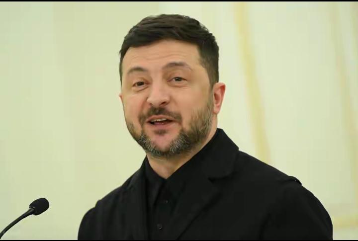 俄罗斯彻底换打法！精准切断乌克兰“战争大动脉”，全境直接瘫痪
 
2月6日晚至7