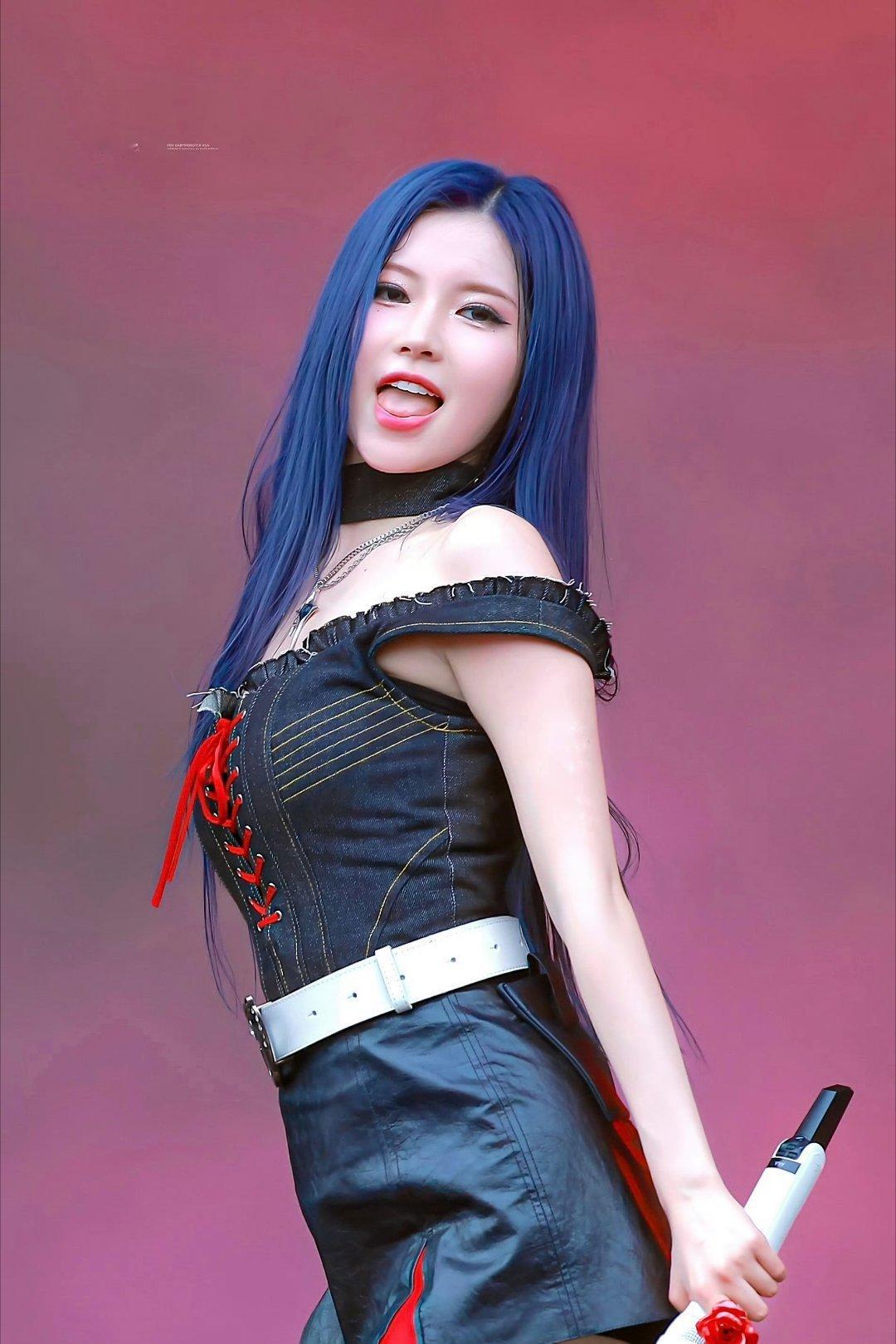 asa 你们不要吵了 我是双担我来净化❤️ enamiasa来摆个poss吧[笑