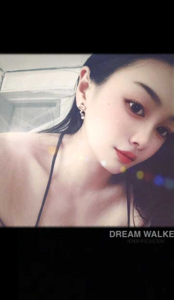 鬼天气下了一天的雨   乖乖在家睡觉吧