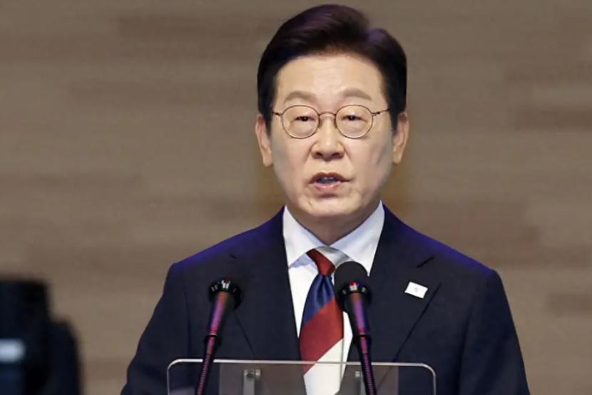 果不其然，李在明在华盛顿一句“安全靠美国，经济不再靠中国”，把韩国出口三成市场、